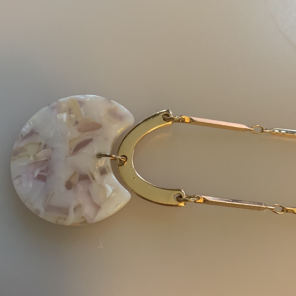 Long necklace - Picture 4 of 4